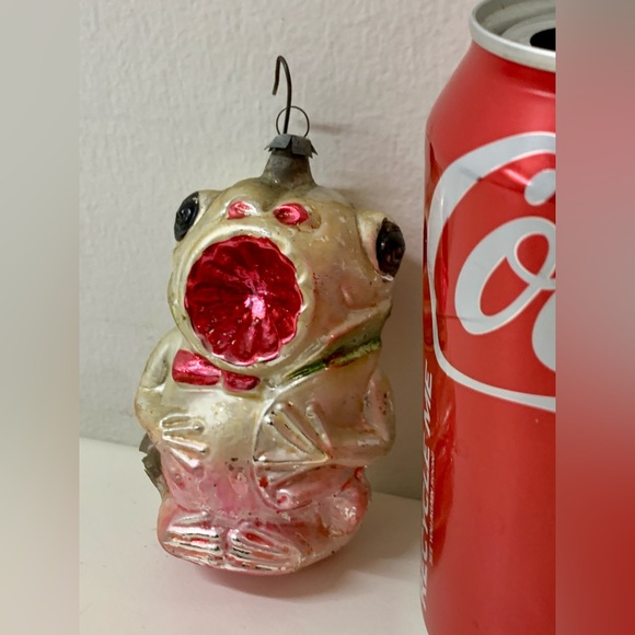 Early 20th Century Antique Suck Mouth Frog Christmas Tree Ornament - Picture 2 of 16